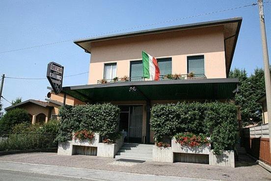 Hotel Molteni Veduggio con Colzano Ngoại thất bức ảnh
